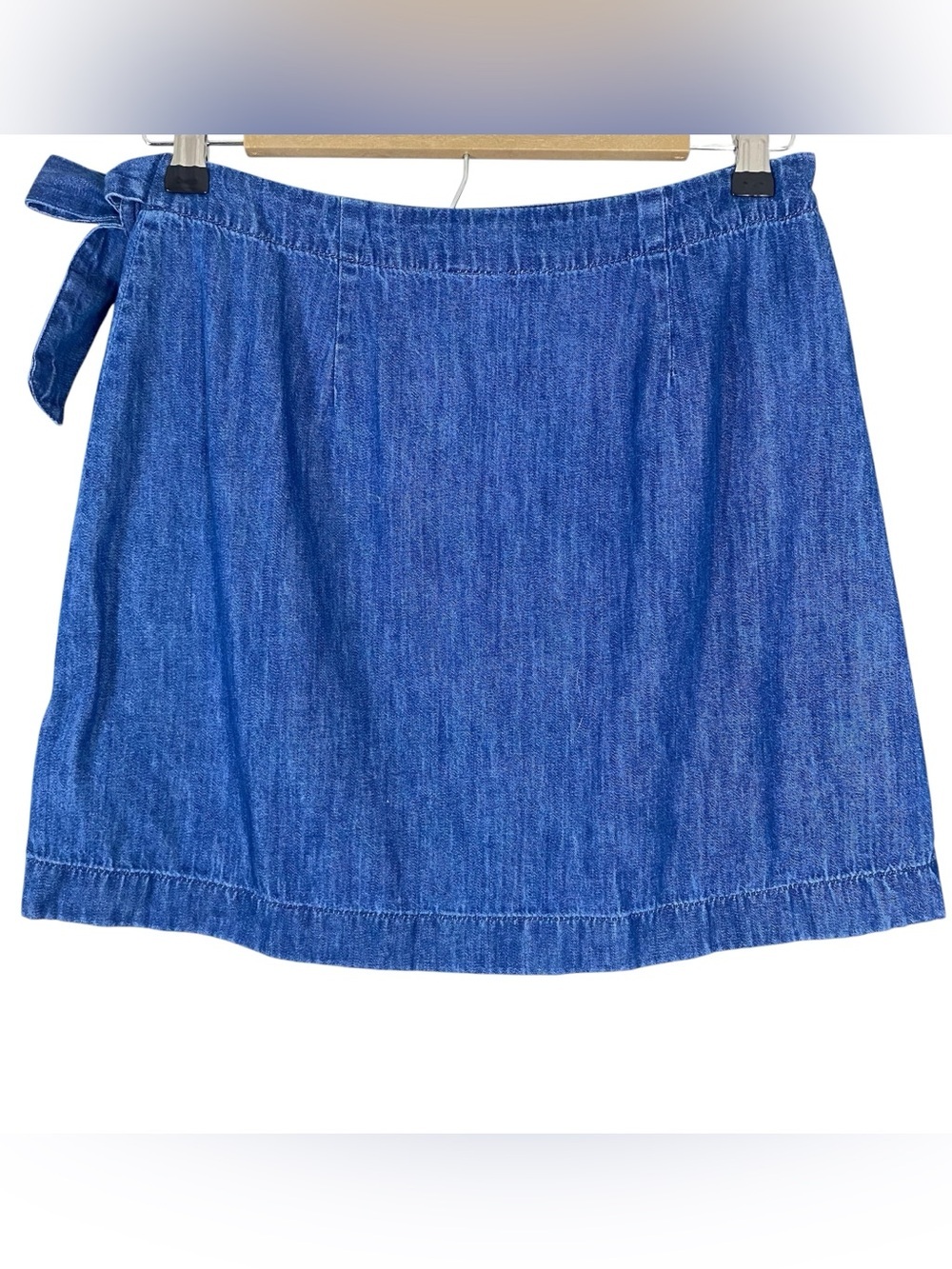 Gap Blue Denim Jean Wrap Mini Skirt Size Small Blue A-Line Lightweight - Picture 2 of 9